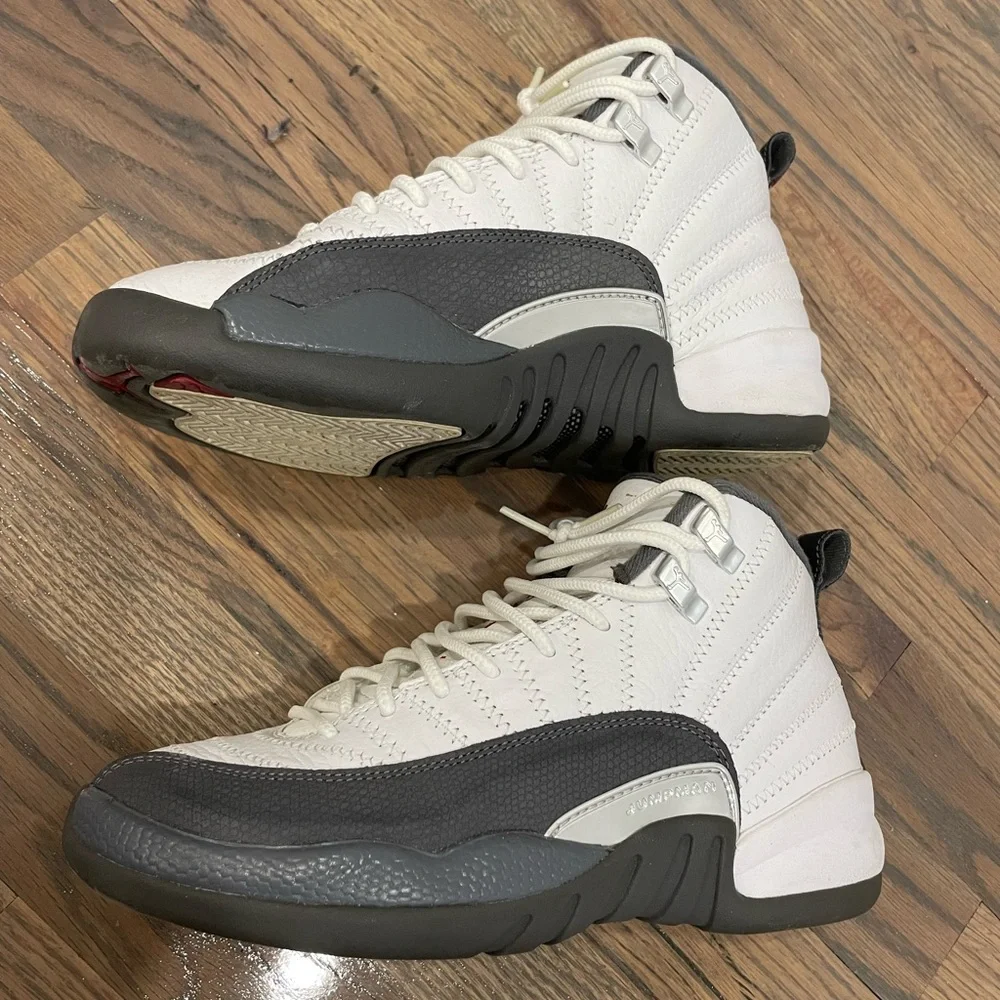 Jordan 12s “White Dark Grey” Sz 4.5Y - Picture 3 of 6